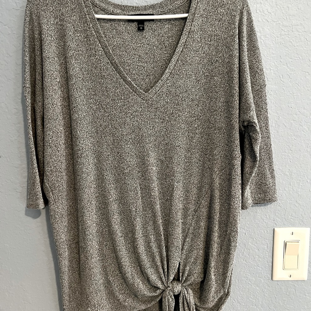 Express Black n White low cute shirt